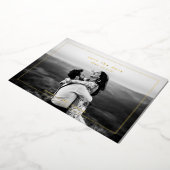 Eenvoudige gouden bruiloft foto Opslaan datum Folie Uitnodiging (Gedraaid)