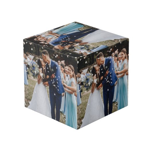 Eenvoudige, grijze en witte ontwerpkubusvormig kubus (Achter hoekig)