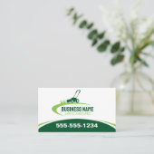 Eenvoudige groene graslandschapsmaaiservice visitekaartje (Staand voorkant)