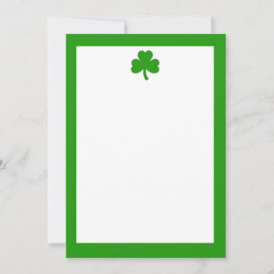 Eenvoudige groene shamrock en Border Invitation Kaart