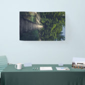 Eenvoudige hangbrug over de Idrijca, handschoen Spandoek (Beurs)