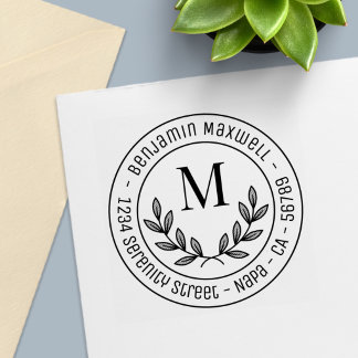Eenvoudige krans monogram initiaal ronde adres zelfinktende stempel