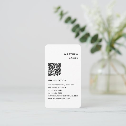 Eenvoudige, minimale zwarte witte QR-code Visitekaartje (Staand voorkant)