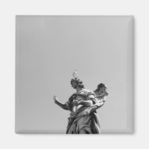 Eenvoudige, moderne foto van de schedel bovenop he magneet