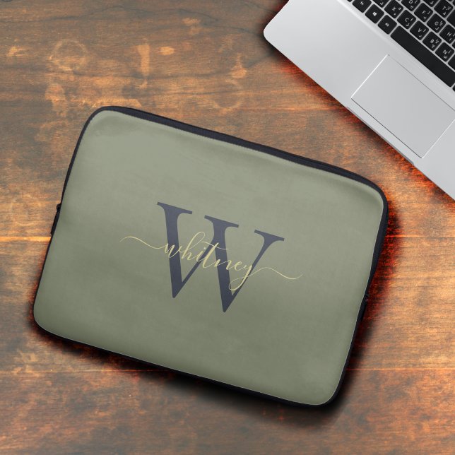 Eenvoudige moderne groene monogram naam en Initiaa Laptop Sleeve (Creator heeft geüpload)