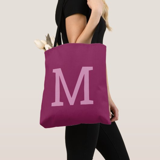 Eenvoudige moderne Raspberry Monogram Initiaal Can Draagtas (Dichtbij)