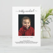 Eenvoudige moderne uitnodiging voor een eerste ver (Staand voorkant)