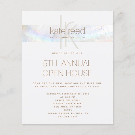 Eenvoudige Monogram Zeeschelp Wit Gestreept Flyer (Voorkant)