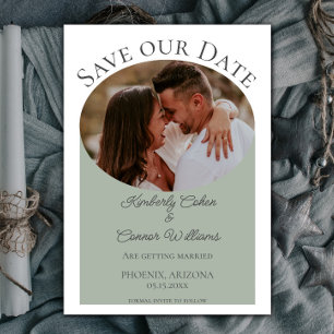 Eenvoudige ovale foto Sla de datum op Sage Green Save The Date