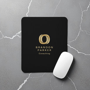 Eenvoudige Professional Gold Business-Logo op zwar Muismat
