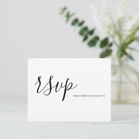 Eenvoudige RSVP Script Typography response Weddens Uitnodiging Briefkaart (Staand voorkant)