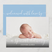 Eenvoudige Script A Special Delivery  Baby Foto Ge Aankondiging (Voorkant / Achterkant)
