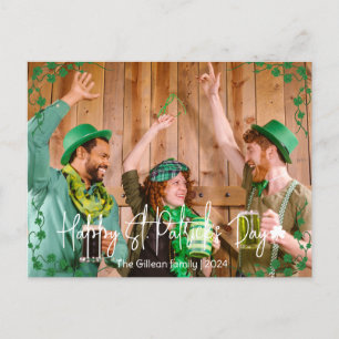 Eenvoudige St. Patrick's day Shamrocks familie fot Feestdagenkaart