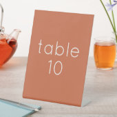 Eenvoudige Tekst Terracotta Aangepaste Trouwtafel  Reclamebord Met Voetstuk (Insitu)