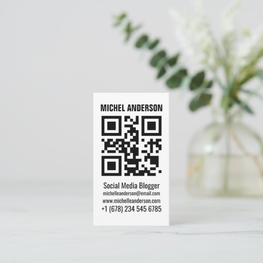 Eenvoudige, witte verticale qr-code reinigen visitekaartje (Staand voorkant)