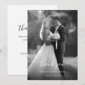 Eenvoudige zwart-wit trouwfoto Modern Script Bedankkaart (Voorkant / Achterkant)