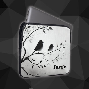 Eenvoudige zwart-witte vogels die in bomen zitten laptop sleeve