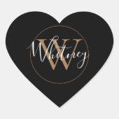 Eenvoudige Zwarte en Gouden Script Monogram Naam Hart Sticker (Voorkant)