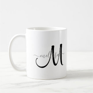 Eenvoudige zwarte monogram grijze naam op wit koffiemok