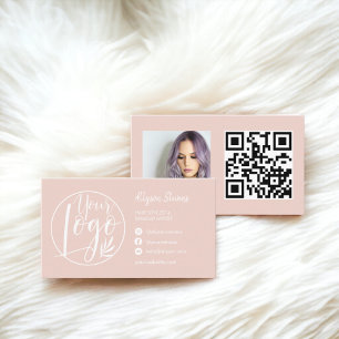 Eenvoudige zwarte roze haarmake-up foto logo qr co visitekaartje
