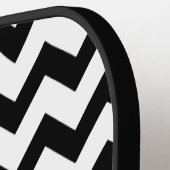 Eenvoudige zwarte witte chevron patroonlijnen Mono Pickleball Paddle (Links Detail)