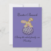 EENVOUDIGER BRUNCH BUNNY OP EGG-INVITATIE KAART (Voorkant)