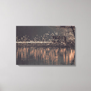 Eenzame bank aan het meer in het gouden licht canvas afdruk