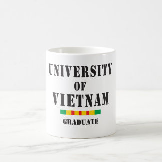 Eenzijdigheid van Vietnam afstuderen stencil Koffiemok
