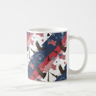Eerbetoon aan helden: Memorial Day Gifts en Decor Koffiemok