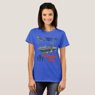 Eerbetoon aan machtige militaire blauwen t-shirt