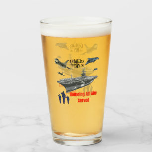 Eerbetoon aan machtige militairen  glas
