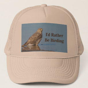 Eerder zijn ze jobby Wild Raptor Bird Hawk Trucker Pet
