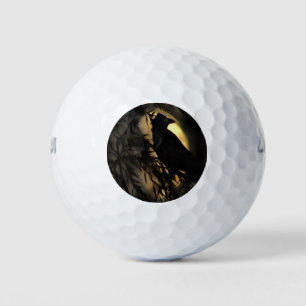 Eerie Raven Silhouette tegen een gloeiende maan Golfballen