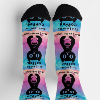 Eerst drink ik de koffie, dan doe ik dit sokken