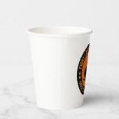 eerst drink ik de koffie en dan doe ik de dingen papieren bekers (Rechts)