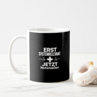 eerst systeembrelevant, nu begunstigde koffiemok