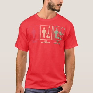 Eerst was ik single, toen had ik een gitaar en nu t-shirt