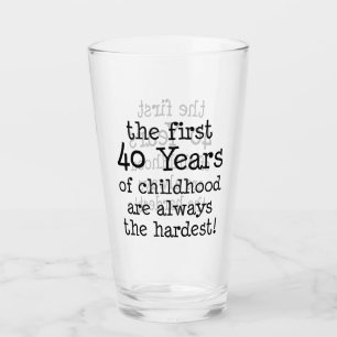 Eerste 40 jaar kinderdagverblijf van 40e verjaarda glas