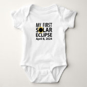 Eerste clipse van baby romper (Voorkant)