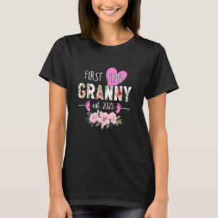 Eerste keer oma Est. 2025 gepromoveerd tot nieuwe T-shirt