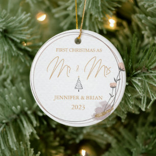 Eerste kerst als getrouwd stel meneer en mevrouw k keramisch ornament