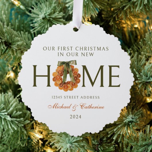 Eerste kerst in New Home Sinaasappel Krans Ornament Kaart (Insitu (Drie))