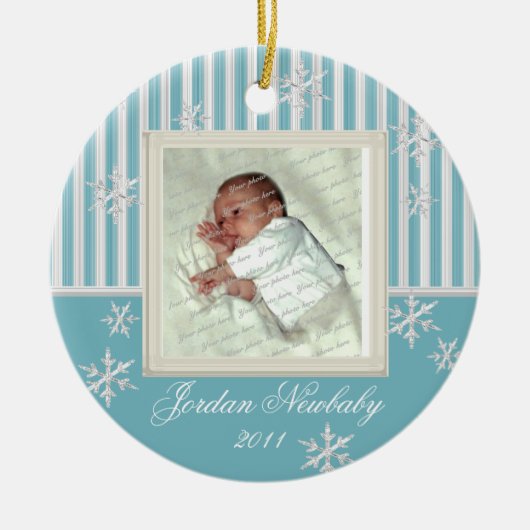 Eerste kerst sneeuwvlokken lichtblauw keramisch ornament (Voorkant)