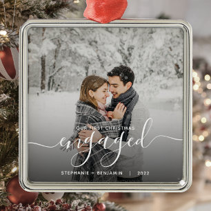 Eerste kerst verloofd aangepaste foto witte script metalen ornament