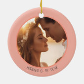 Eerste Kerstbloem Getrouwd Foto en Datum Keramisch Ornament (Achterkant)