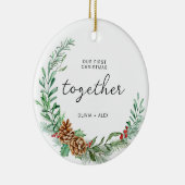 Eerste kerstcadeau samen met kerstpaar keramisch ornament (Rechts)