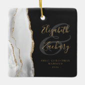 Eerste kerstcadeauscript met grijs gehuwd grijs ge keramisch ornament (Voorkant)