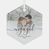 Eerste kerstcadeautje Aangepaste foto Zwart script Glas Ornament (Voorkant)