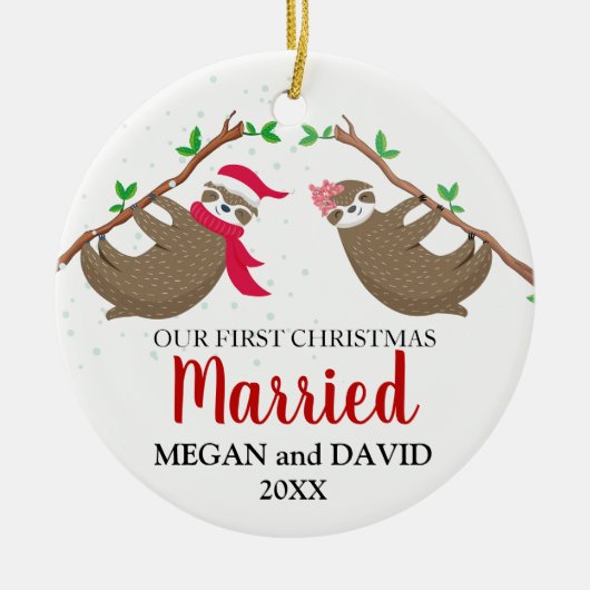 Eerste Kerstdag met Funny Sloths Keramisch Ornament (Voorkant)