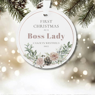 Eerste kerstfeest als vrouwelijke baas Naam Jaar Ornament
